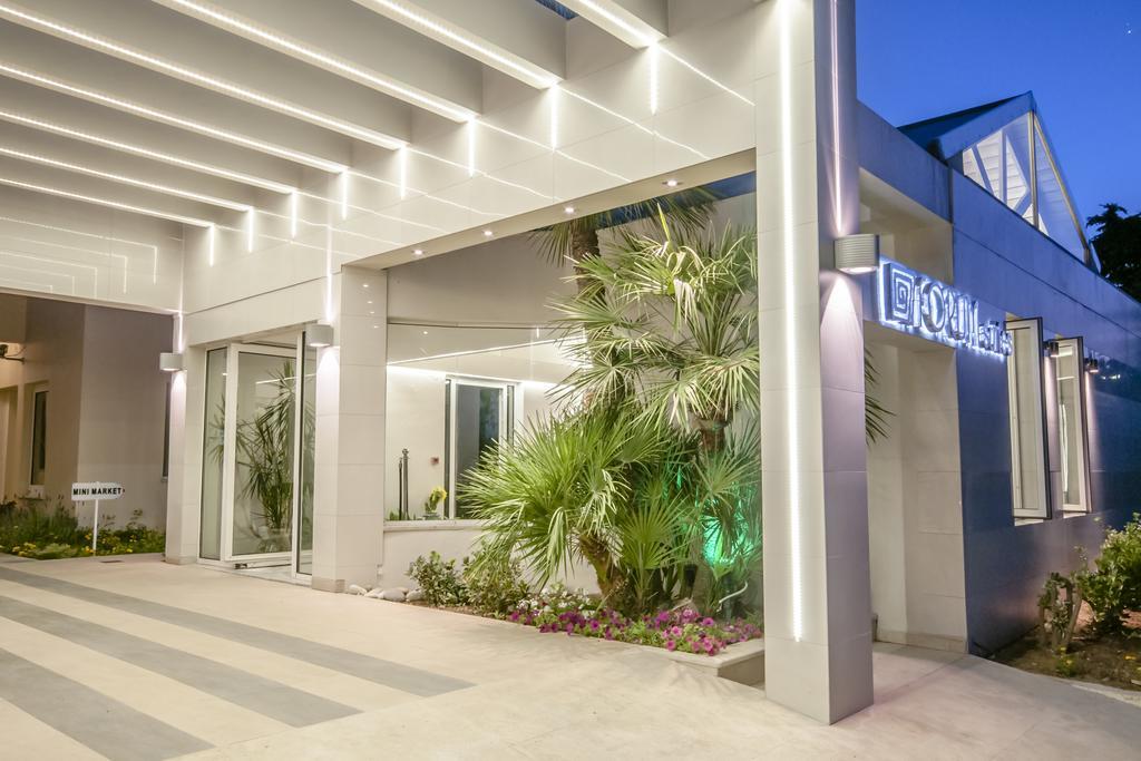 Forum Suites Kato Daratso Bagian luar foto