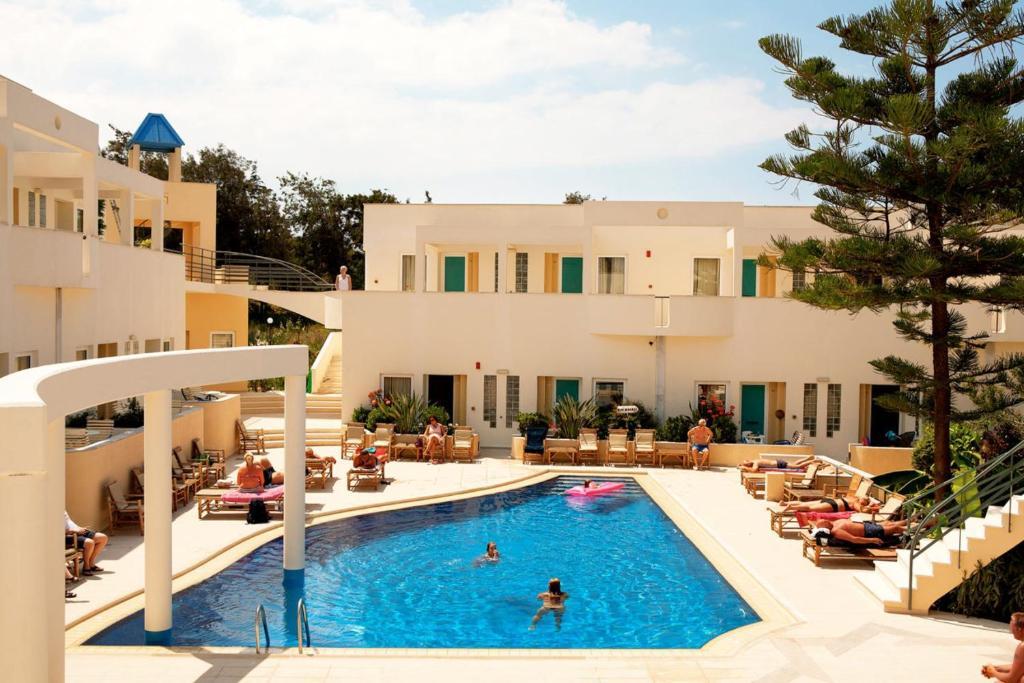 Forum Suites Kato Daratso Bagian luar foto